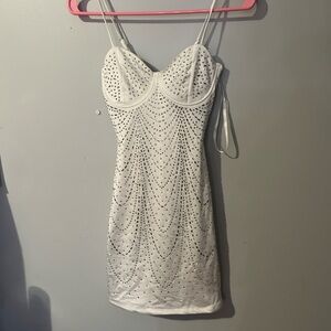 Window sparkly dress